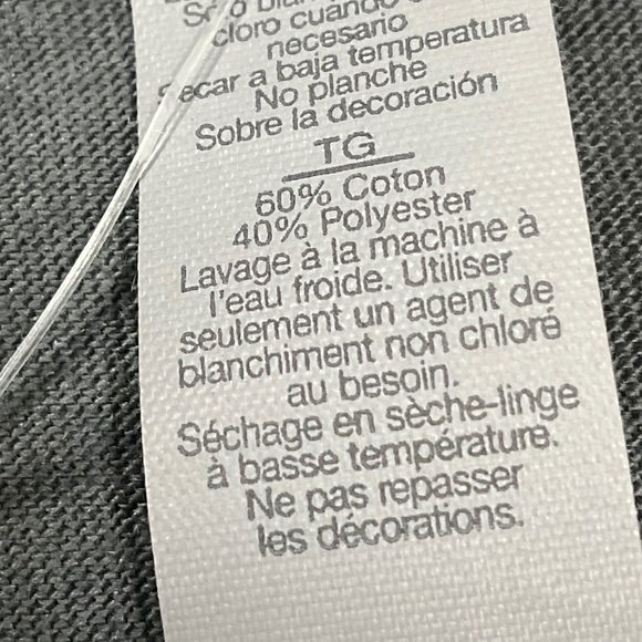 Las Vegas Nevada Explore Graphic Tee  Gray V-Neck Next Level NWT - Picture 6 of 7